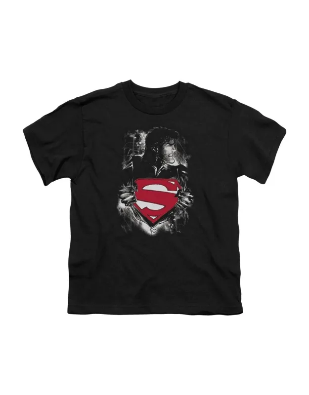 Superman Darkest Hour Short Sleeve Tee - Stylish For Everyday Wear