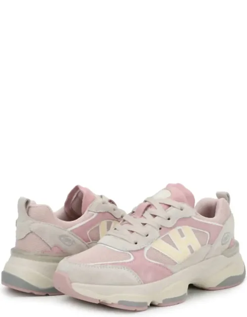 Dash 3 Sneakers