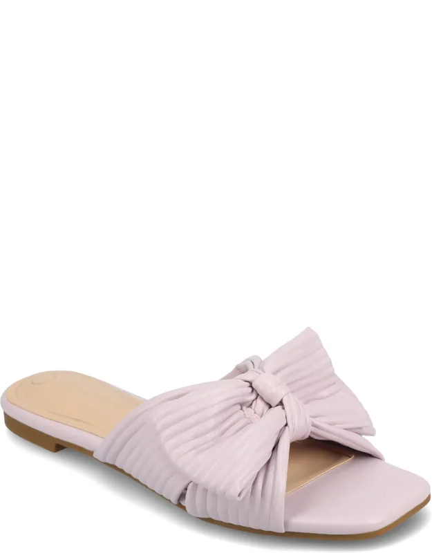 Serlina Flat Sandals With Cushioned Footbed And Block Heel