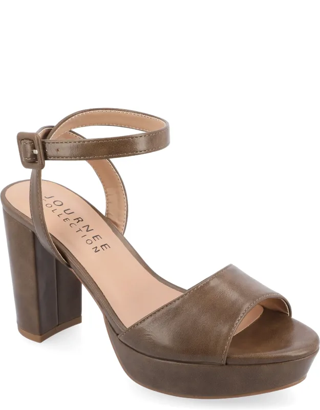 Wide Width Nairri Sandals