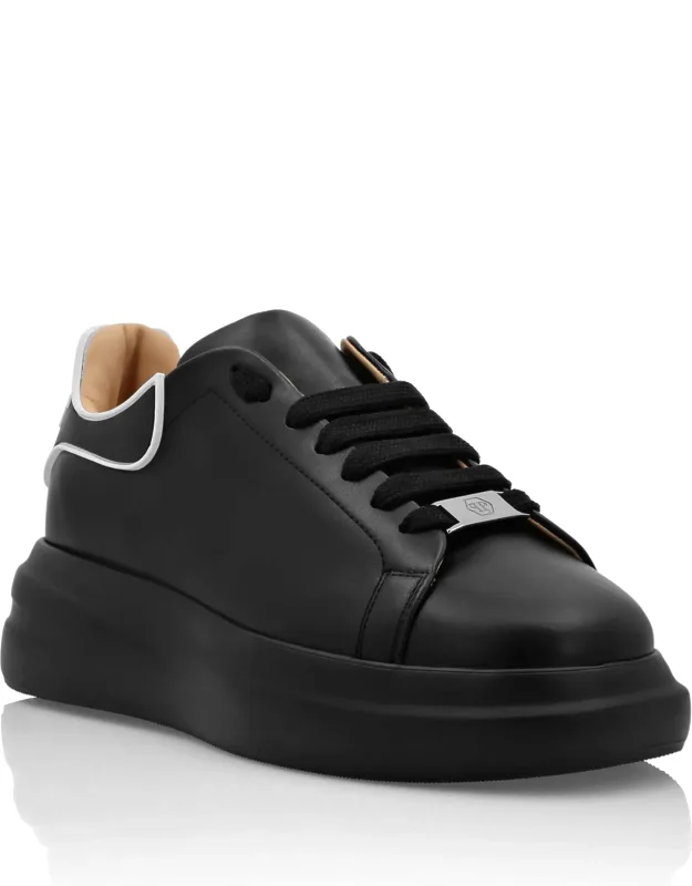 Leather Lo-top Sneakers With Shock-absorbing Midsole And Grooved Rubber Outsole