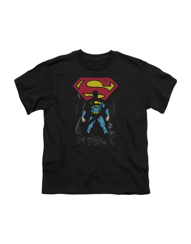 Superman Dark Alley Short Sleeve Tee - Stylish For Everyday Wear