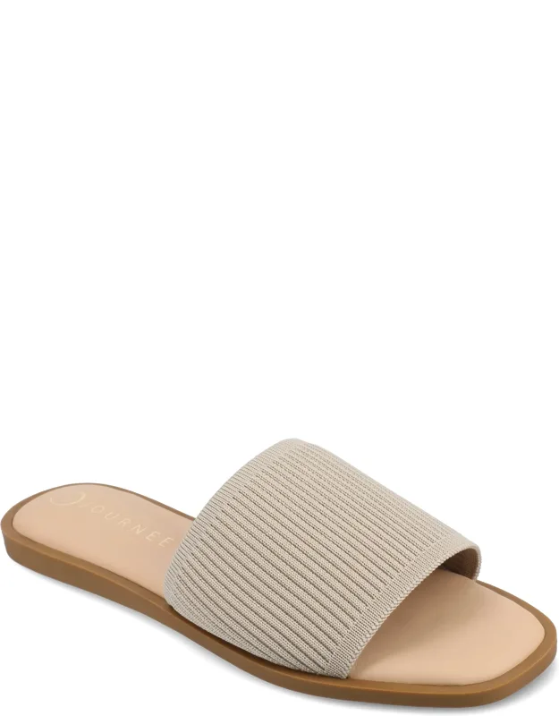 Prisilla Flat Sandals