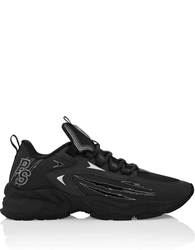 Low-top Sneakers