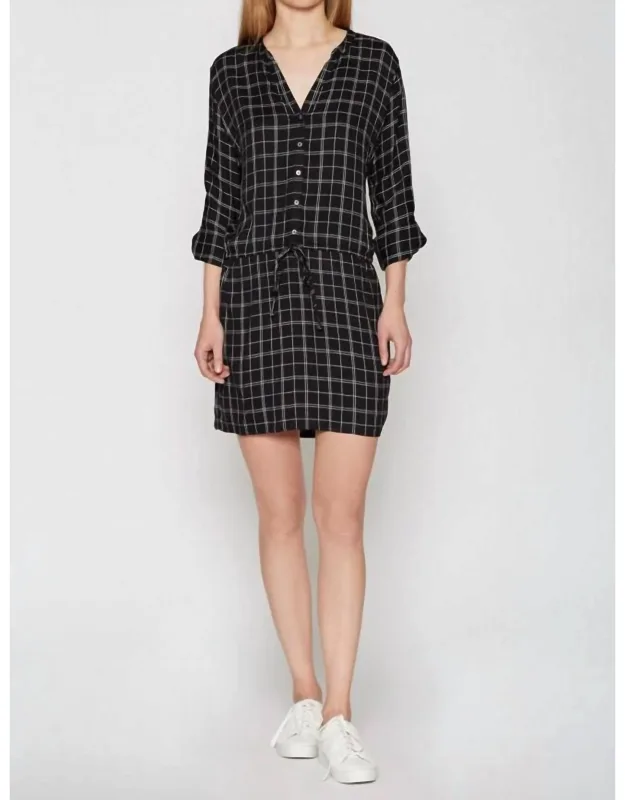 Iselyn Dress