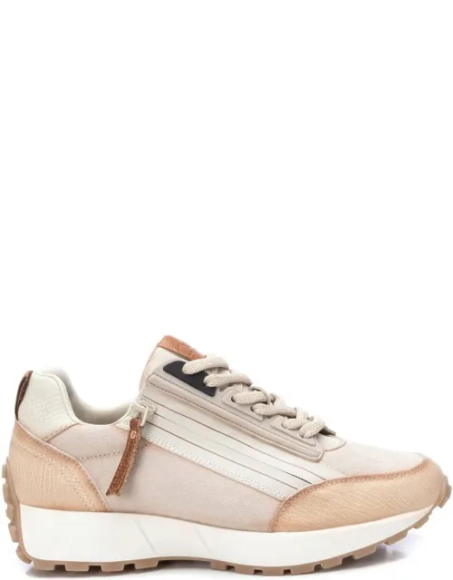 Carmela Collection Sneakers With Perfect Blend Of Casual And Comfort