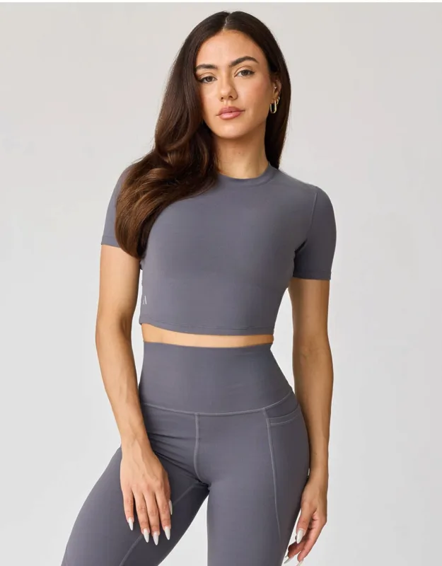 Hera Crop T-shirt - Luxurious Comfort And Style