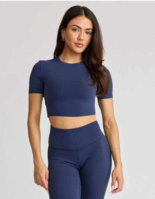 Hera Crop T-shirt, Luxurious Comfort