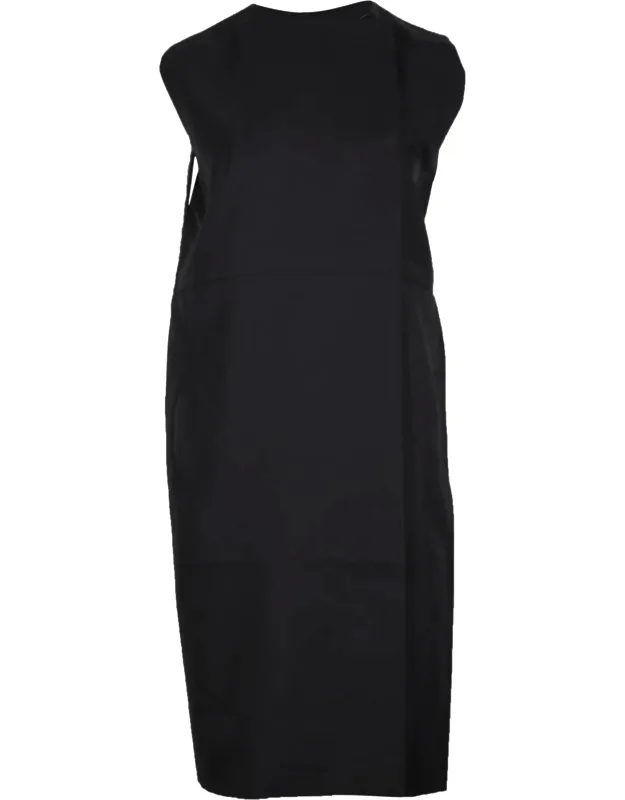 Sleeveless Knee-length Dress