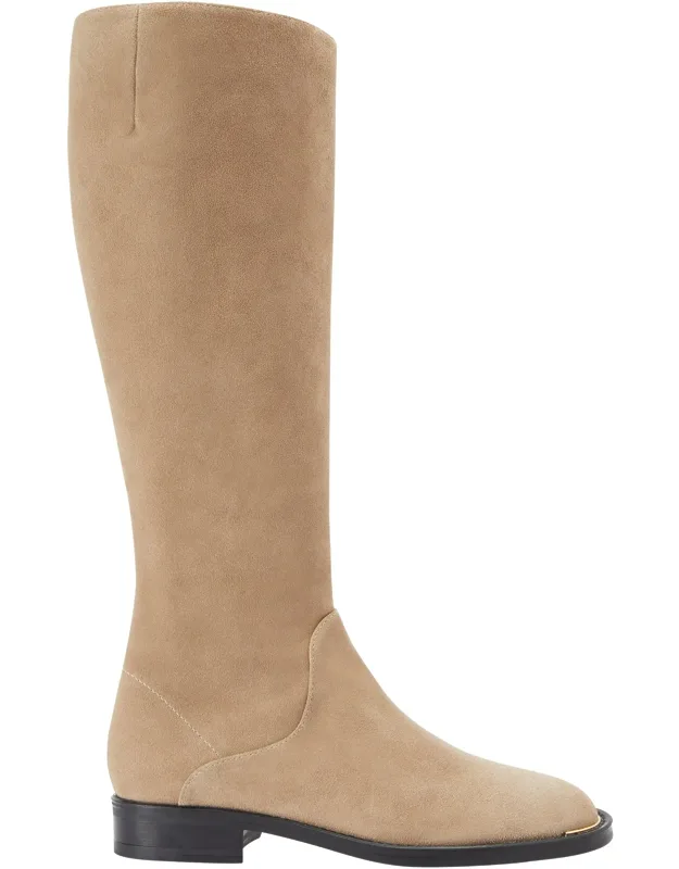 Nelle Boot