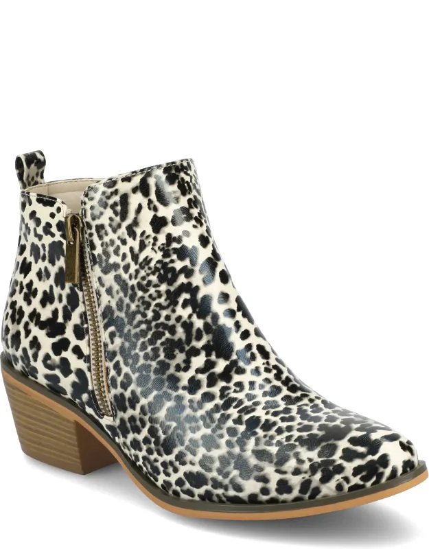 Rebel Bootie With Side Zipper And Stacked Heels