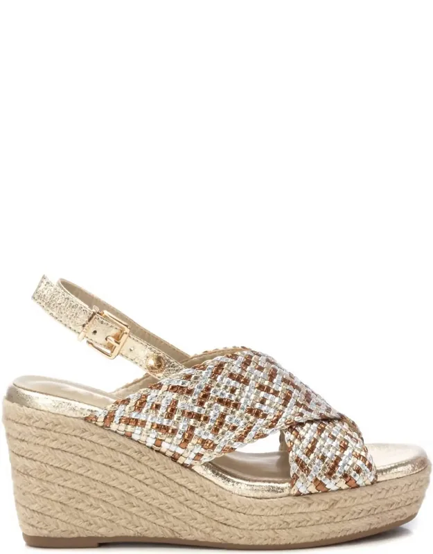 Wedge Sandals With Open Toe Shape And Wedge Heel