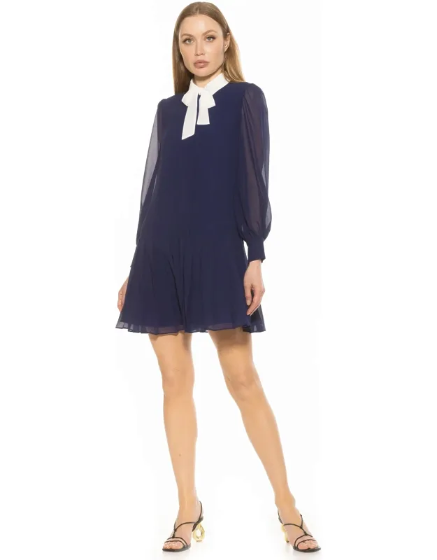 Glennis Dress With Bow Tie Collar And Pleated Bottom