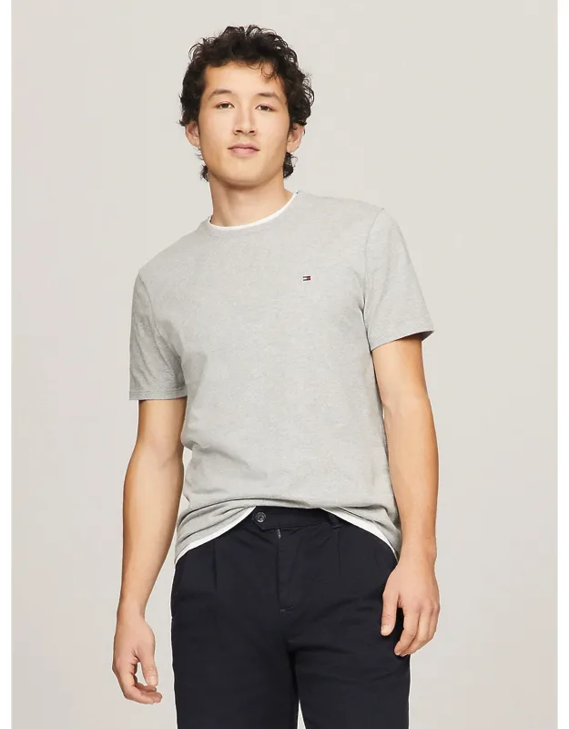Essential Solid T-shirt