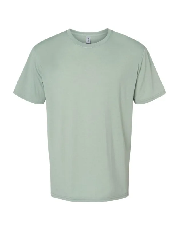 Performance T-shirt With Moisture Management And Odor Control