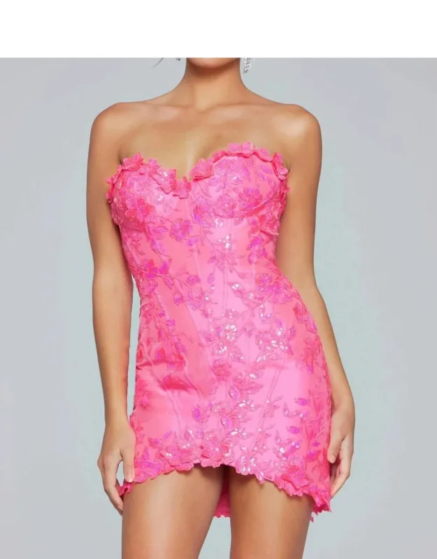 Melissa Dress - Strapless Bodycon With Sweetheart Neckline
