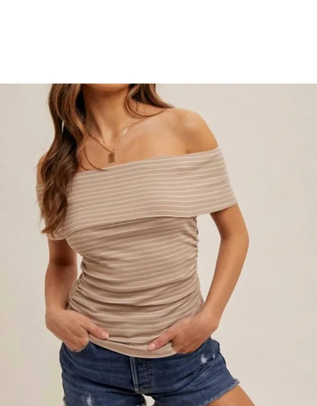 Off The Shoulder Ruched Top