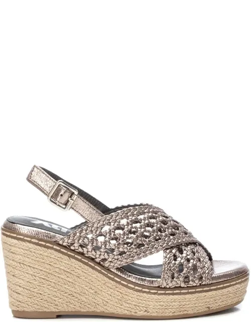 Sandals With Comfort And Style
