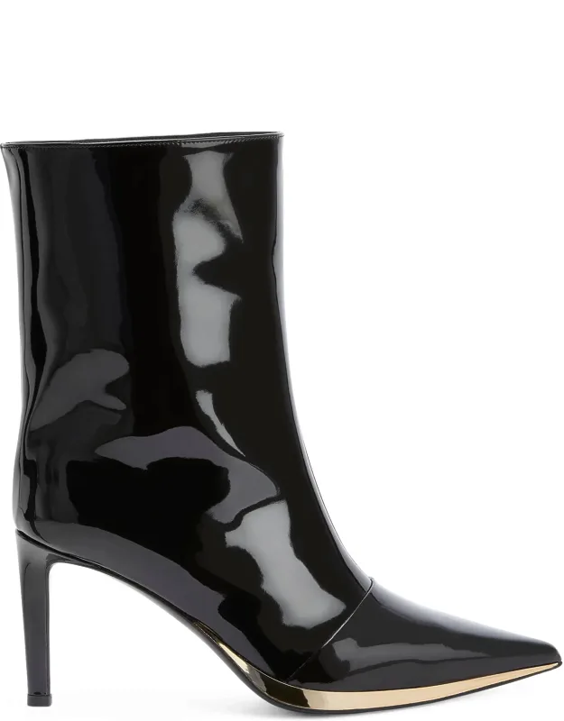 Virgyn Boot