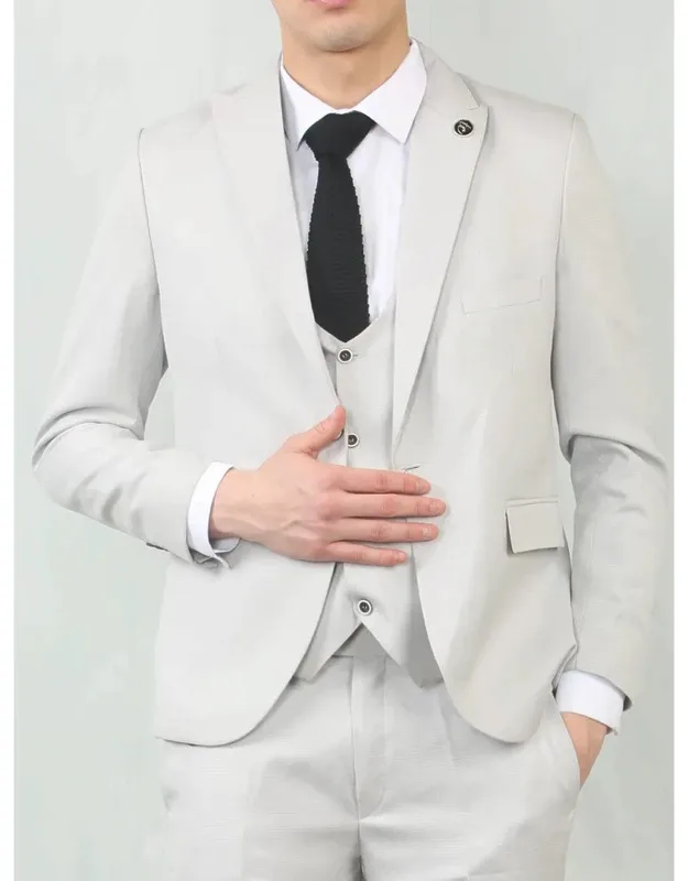3 Piece Suit Tailored Fit Premium Fabric & Textured Finish, Thoughtful Details & Fine Craftsmanship