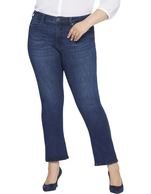 Seamless Marvelous Bootcut Jeans
