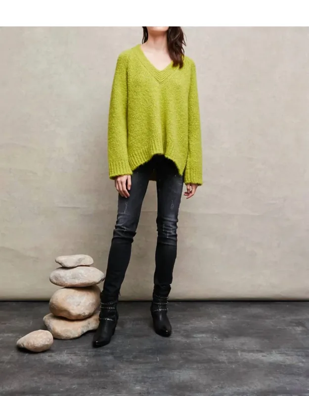 Ero Sweater