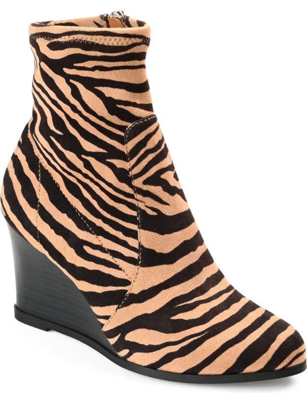Hepburn Bootie With Wedge Heel And Tru Comfort Foam™ Footbed