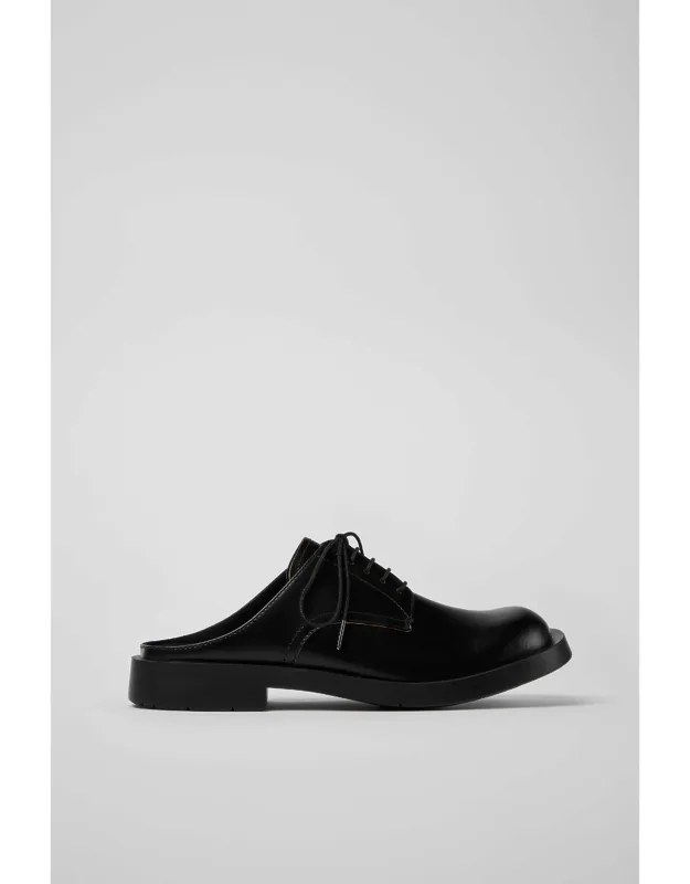 Semi-open Shoe With Timeless Design And Classic Look