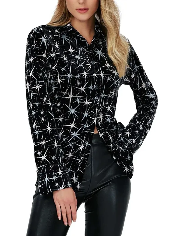 Soluck Top In Luxurious Velvet With Button Front Design
