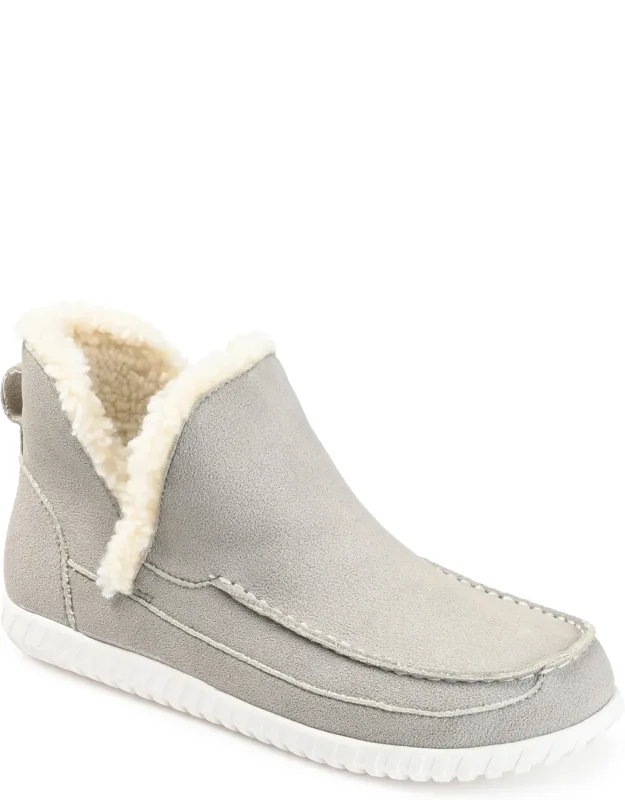 Capreece Slippers