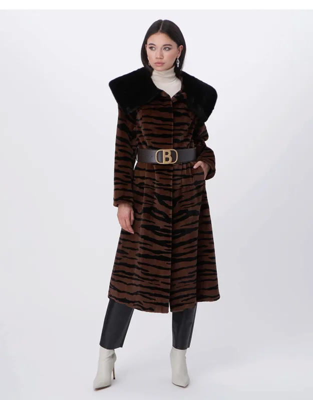 Short Coat Tuxedo Closure 100% Silk