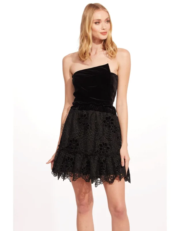 Akira Skirt Tiered Ruffle Scalloped Hem