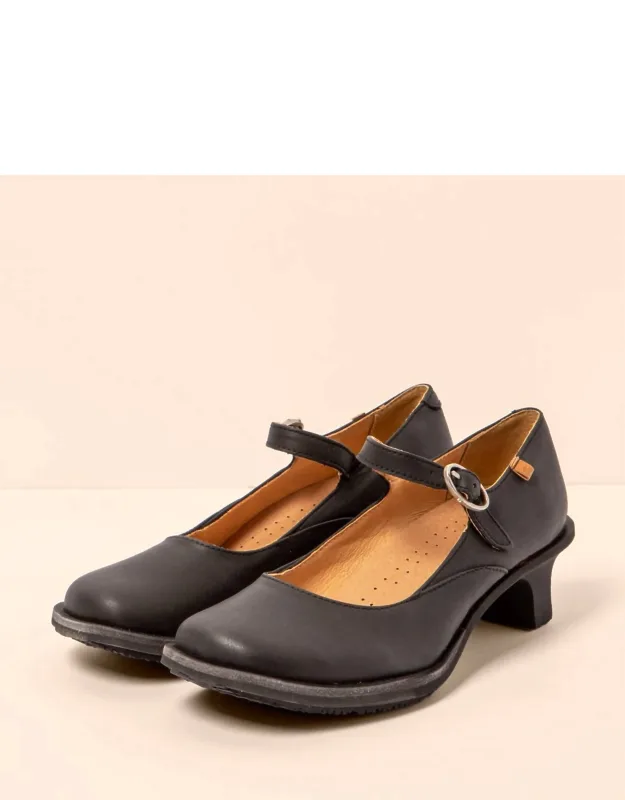 Igusa Wax Nappa Shoes