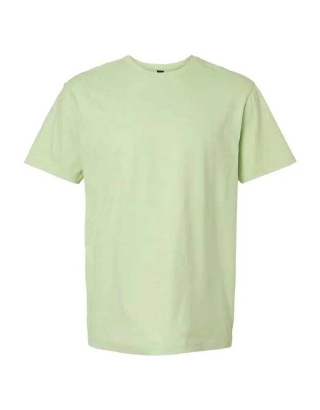 Gildan Softstyle T-shirt, High Stitch Density, Tear Away Label