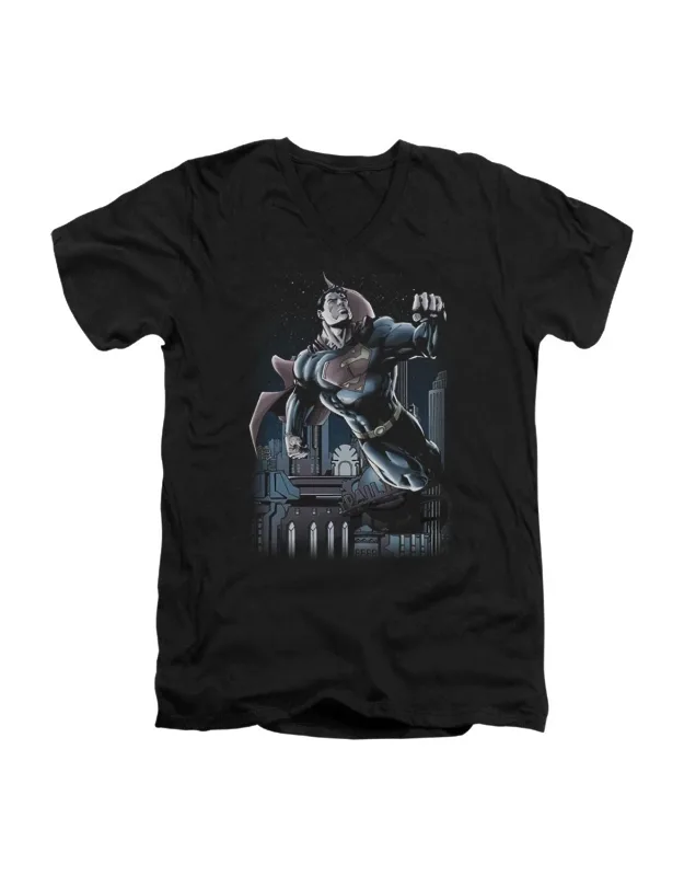 Superman Night Fight V Neck T-shirt