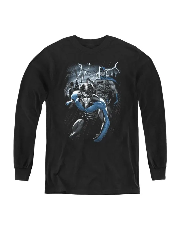 Batman Dynamic Duo Youth Long Sleeve Tee / T-shirt, Stylish And Great For Easy, Everyday Wear