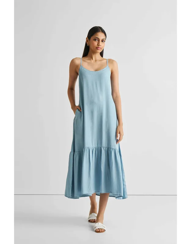 Flowy Maxi Dress