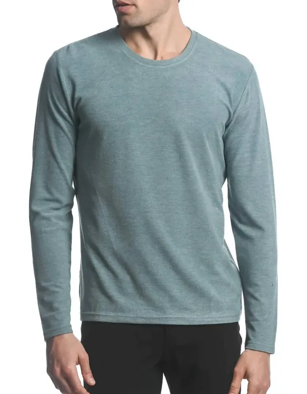 Stretch Knit Long Sleeve Crew Pullover Shirt