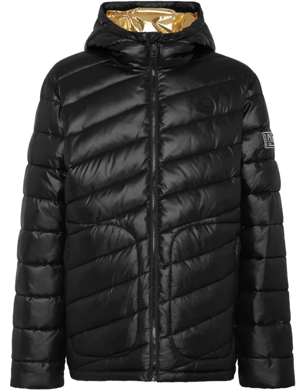 Nylon Puffered Jacket With 300 Gr Insulation And Zip Pockets