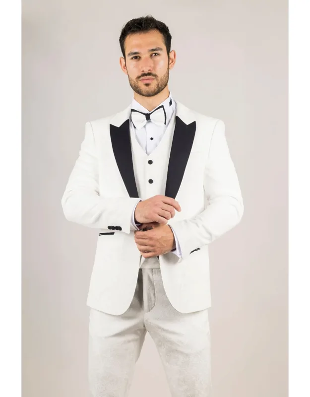 3 Piece Suit Velvet Paisley Shawl Collar Tuxedo With Luxurious Velvet Paisley Design And Tailored Fit