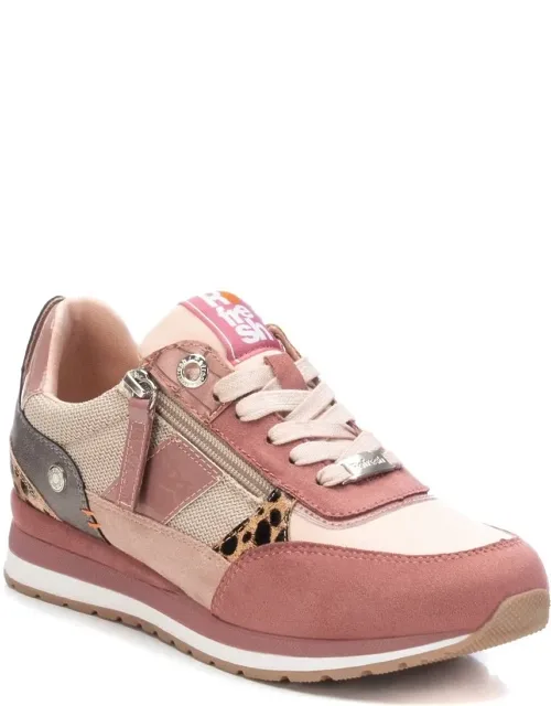 Sneakers By Style & Blend