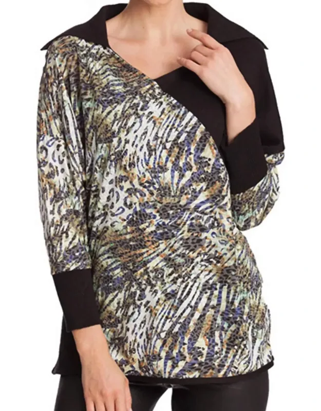 Mosaic Detail Neck Top