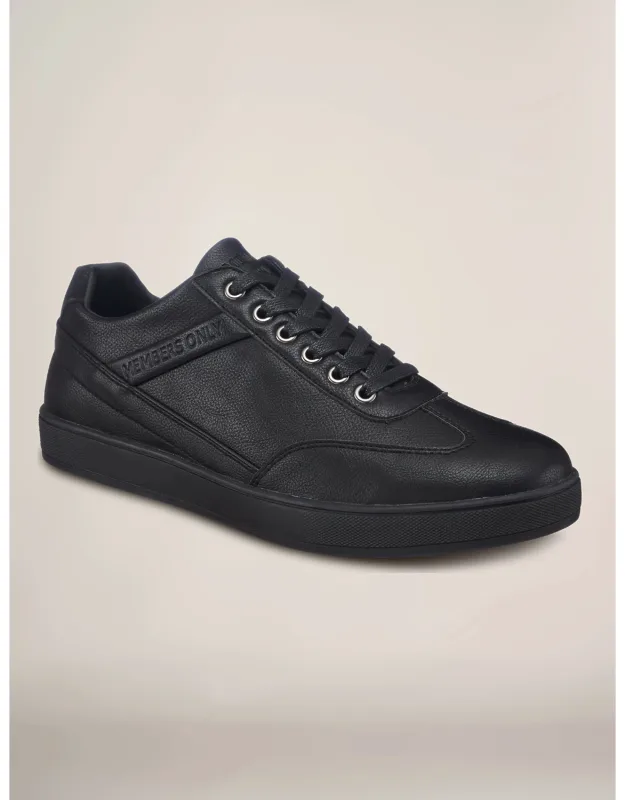 Retro Low Top Court Sneakers