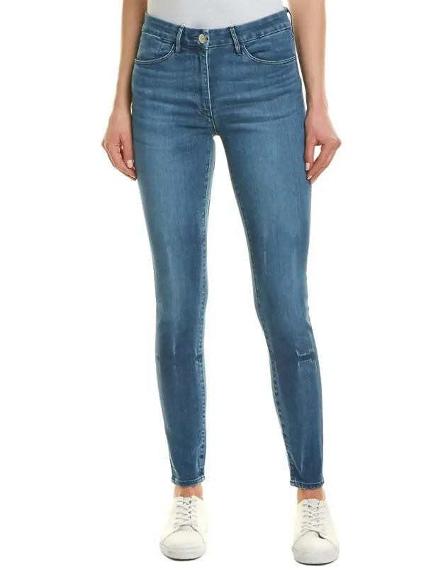 Channel Seam Skinny Jeans With 92% Cotton And Inseam Approximately 29in