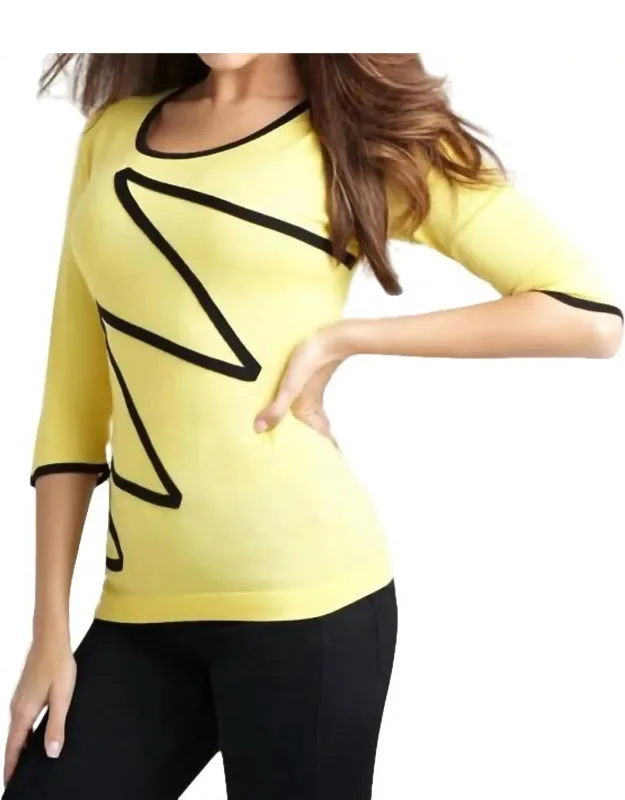 Zig Zag Sweater - Scoop Neck, Three-quarter Sleeves
