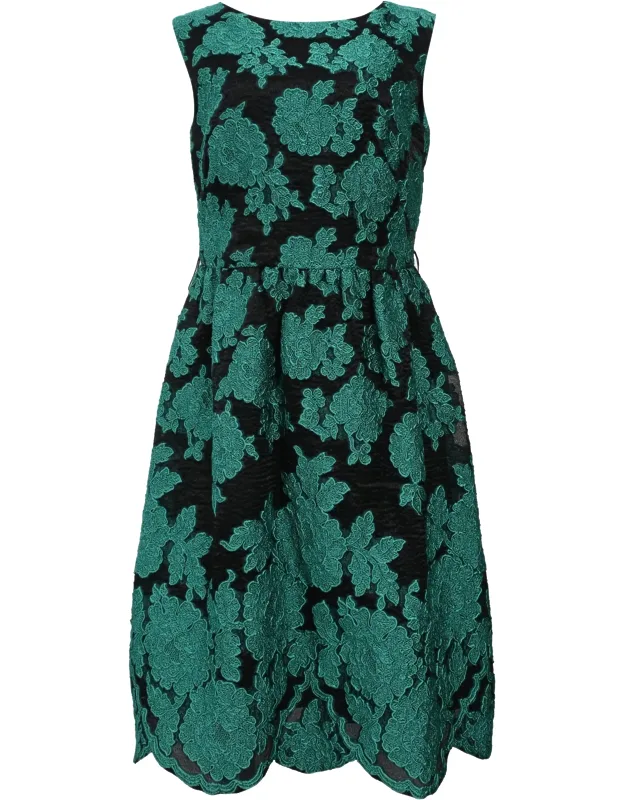 Floral Lace Detail Mini Sleeveless Dress