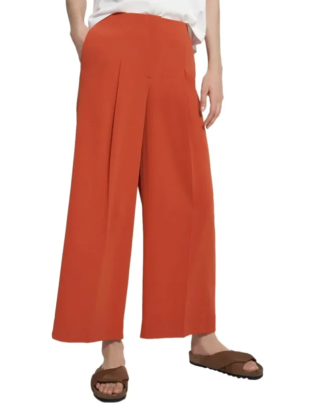 Relaxed Wide Leg Pleated Pants