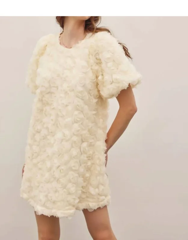 Applique Bubble Sleeved Mini Dress
