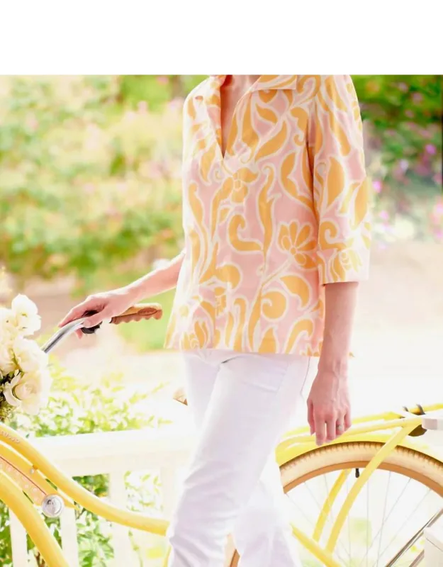 Sunshine Scroll Swing Top
