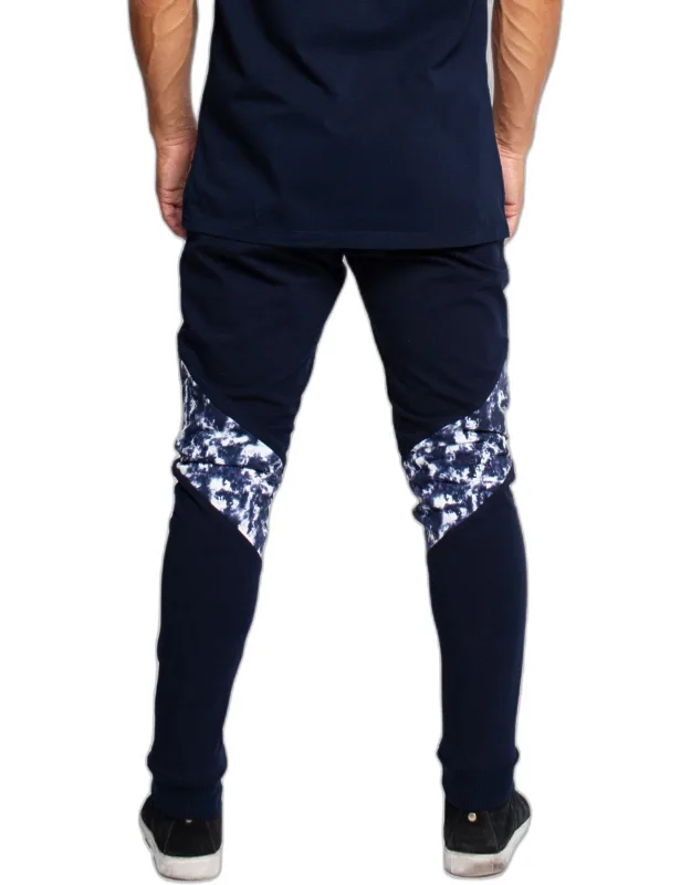 Jogger With Metal Hardware Drawstrings And Ankle Cuffs